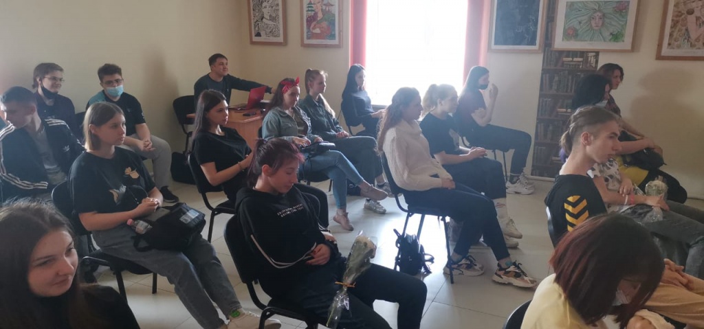 WhatsApp Image 2021-04-27 at 23.03.50 (1).jpeg